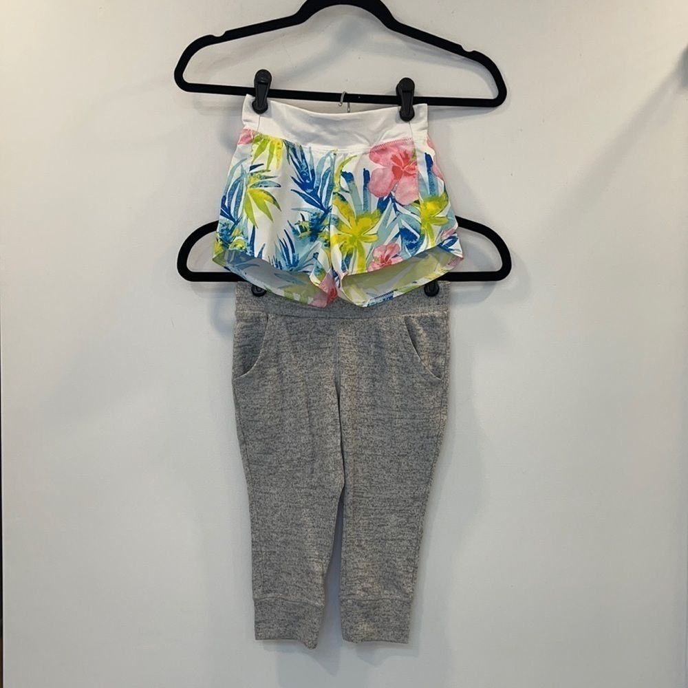 Girls Athletic Shorts & Capri Joggers sz XS 4-5